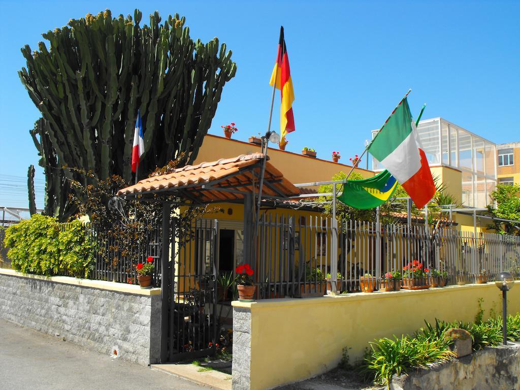 Domus Felix Bed and Breakfast Ercolano Buitenkant foto